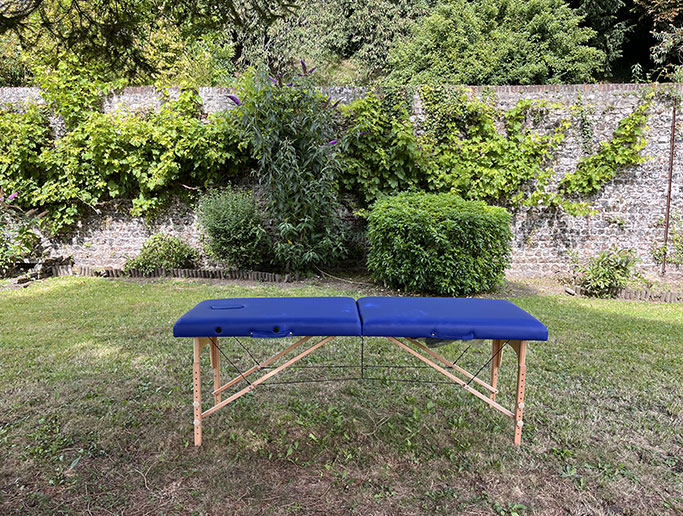 Table de massage à l'extérieur